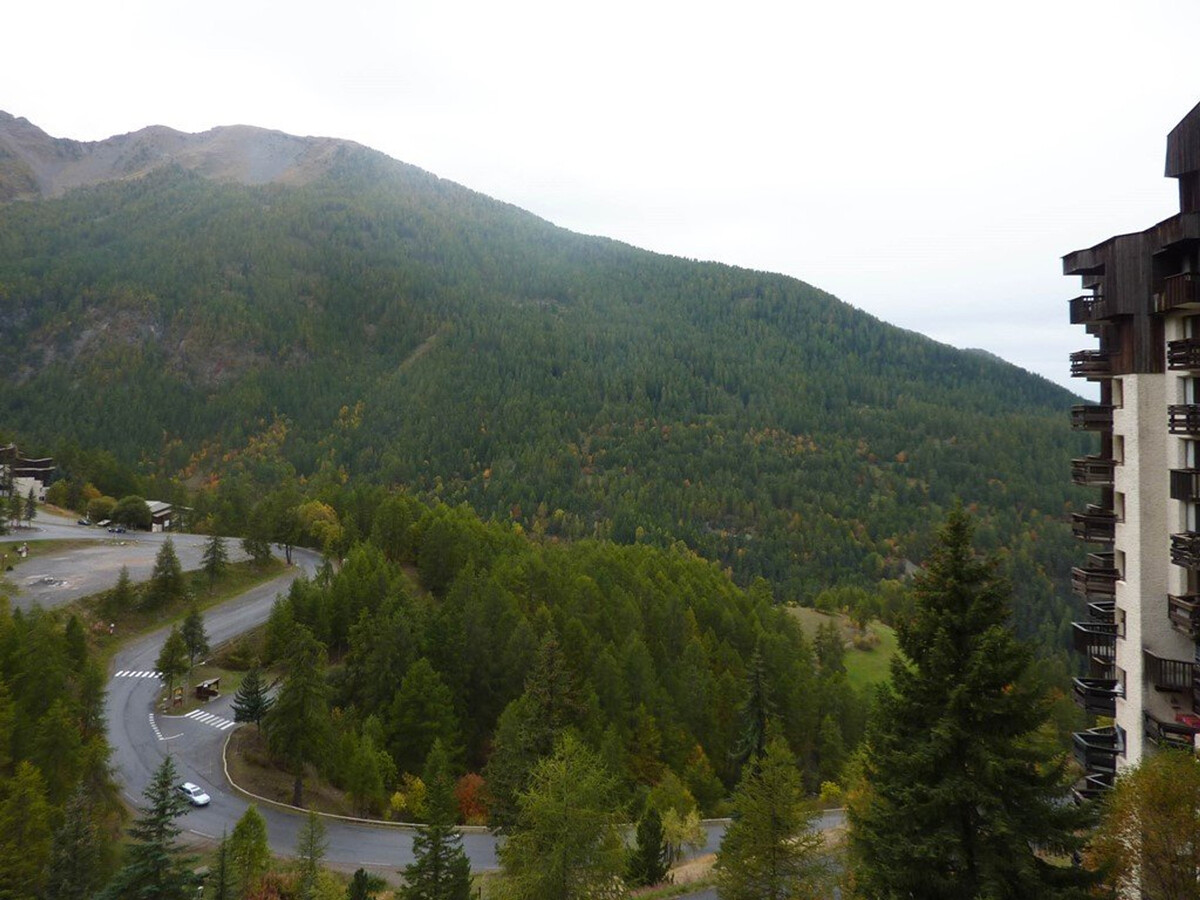 Studio 4 pers aux Orres, balcon sud, accès direct pistes - Photo 9