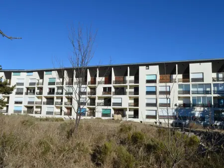 T2 avec cabine, parking et casier à skis à Bolquère : photo 10