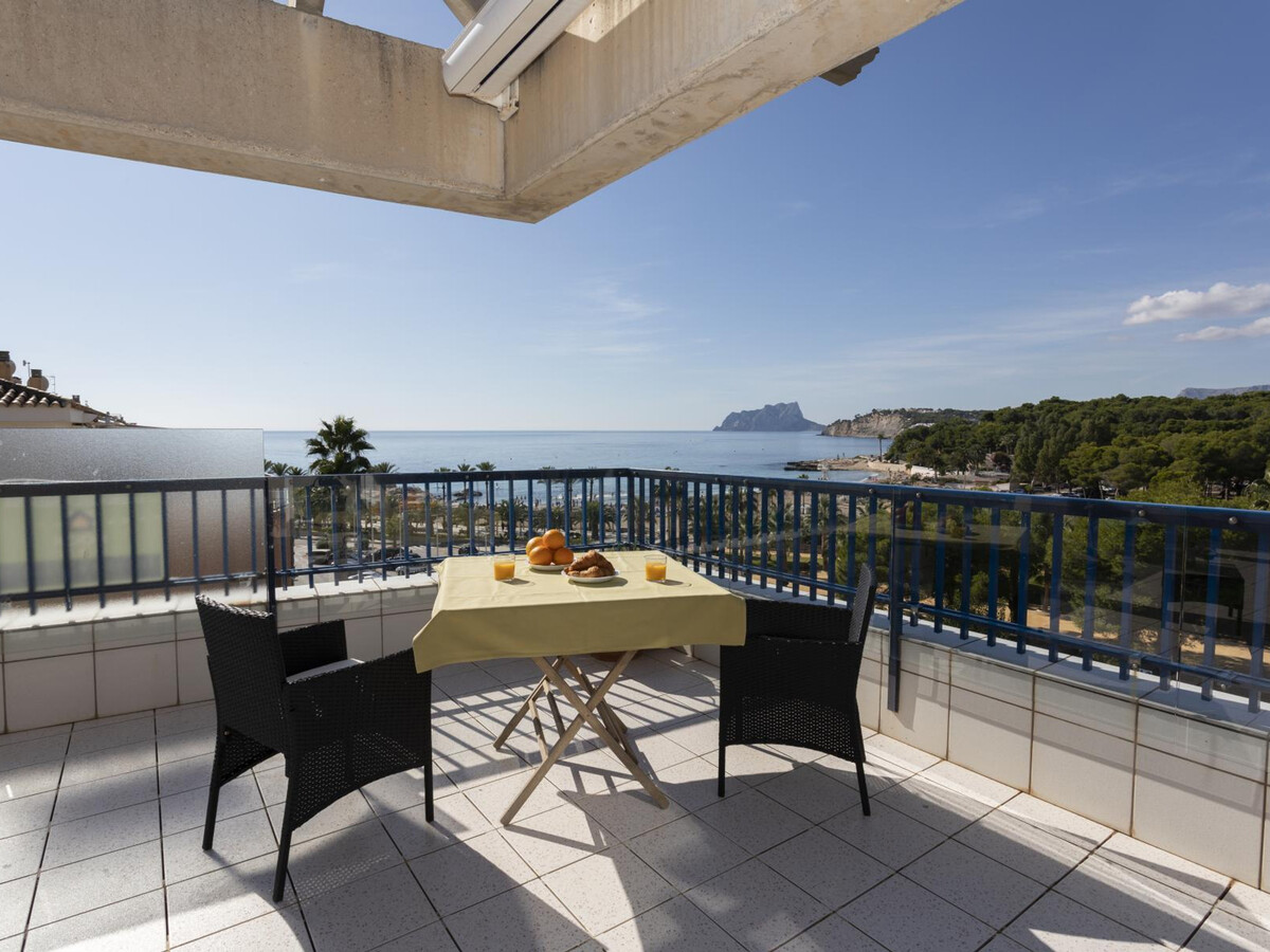 Penthouse 140m² avec terrasse 50m², 150m plage - Photo 2