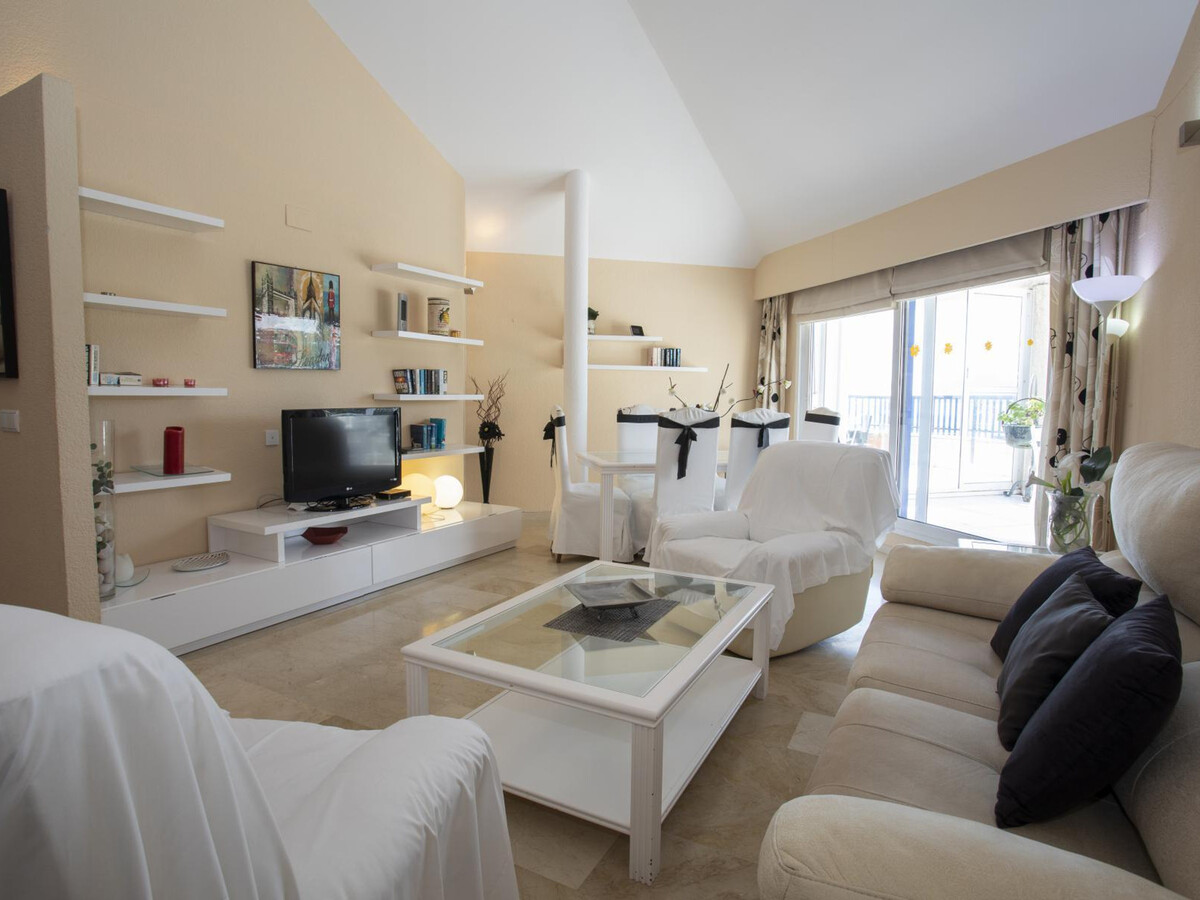 Penthouse 140m² avec terrasse 50m², 150m plage - Photo 7