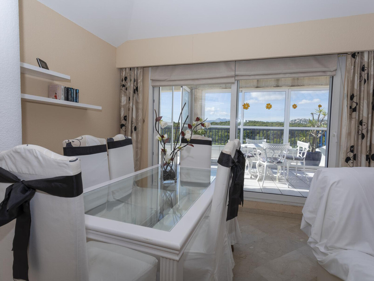 Penthouse 140m² avec terrasse 50m², 150m plage - Photo 11