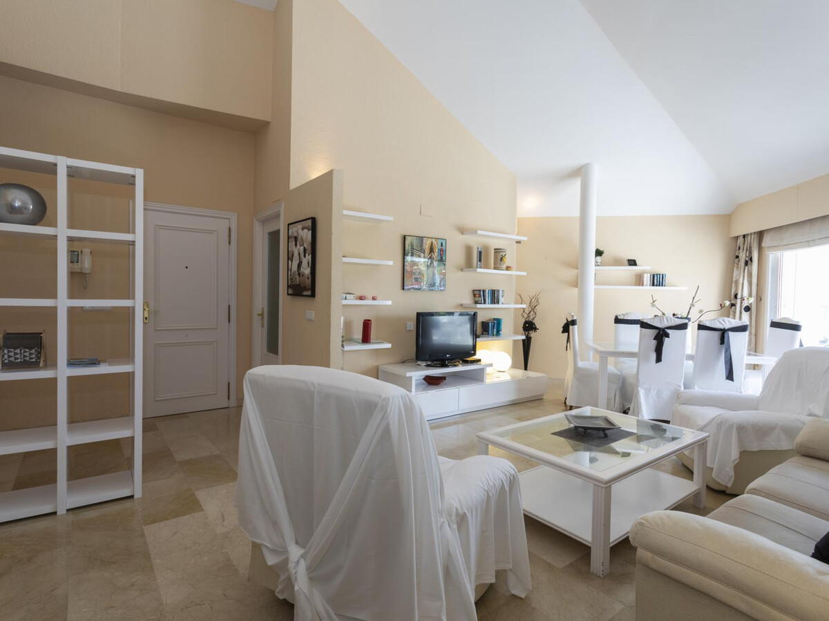Penthouse 140m² avec terrasse 50m², 150m plage - Photo 13
