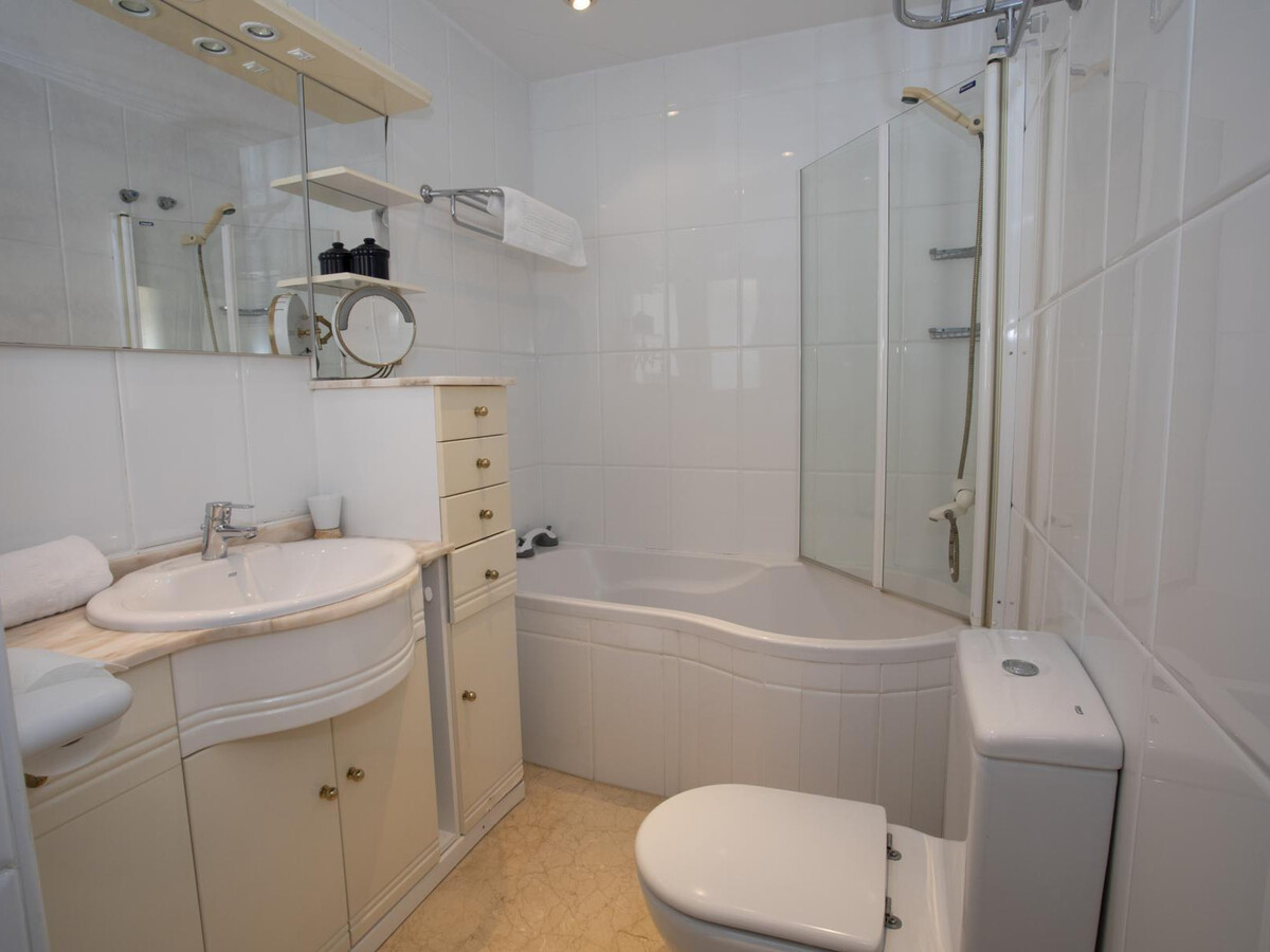Penthouse 140m² avec terrasse 50m², 150m plage - Photo 24