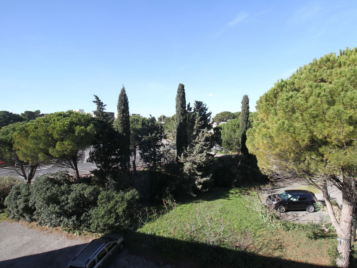 T2 lumineux loggia fermée, 45 m² - Balaruc-les-Bains - Photo 13