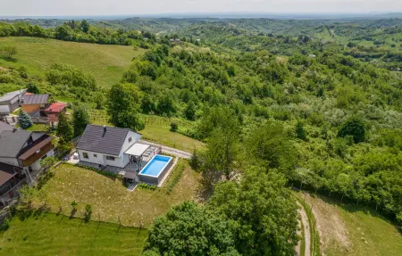 Maison 8 personnes à Ivancici - Photo 16