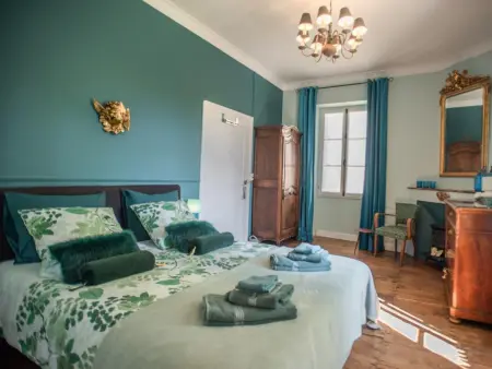 Maison au bord de la rivière à Bonnes, 10 pers., accès canoë : photo 44