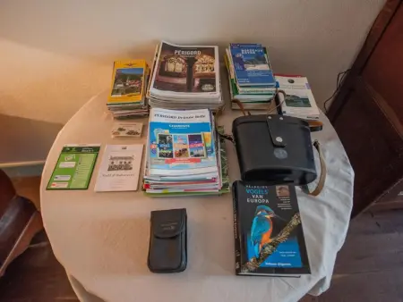 Maison au bord de la rivière à Bonnes, 10 pers., accès canoë : photo 52
