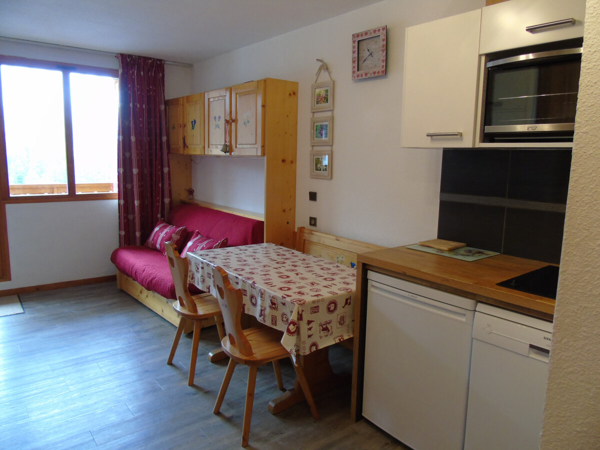 Studio cabine 4 pers. à 100m télécabine Valfréjus - Photo 3