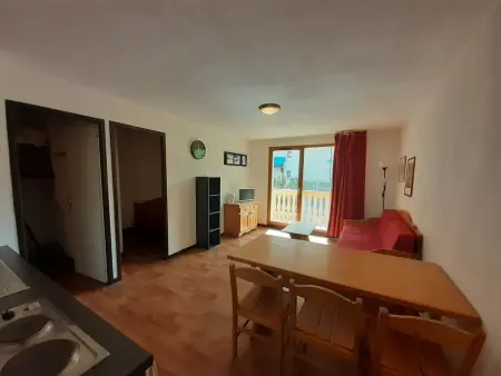 Appartement 2 pièces + cabine à Valfréjus, proche des télésièges, balcon, 6 pers, animaux admis - Photo 3