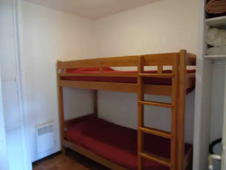 Appartement 2 pièces + cabine à Valfréjus, proche des télésièges, balcon, 6 pers, animaux admis - Photo 4