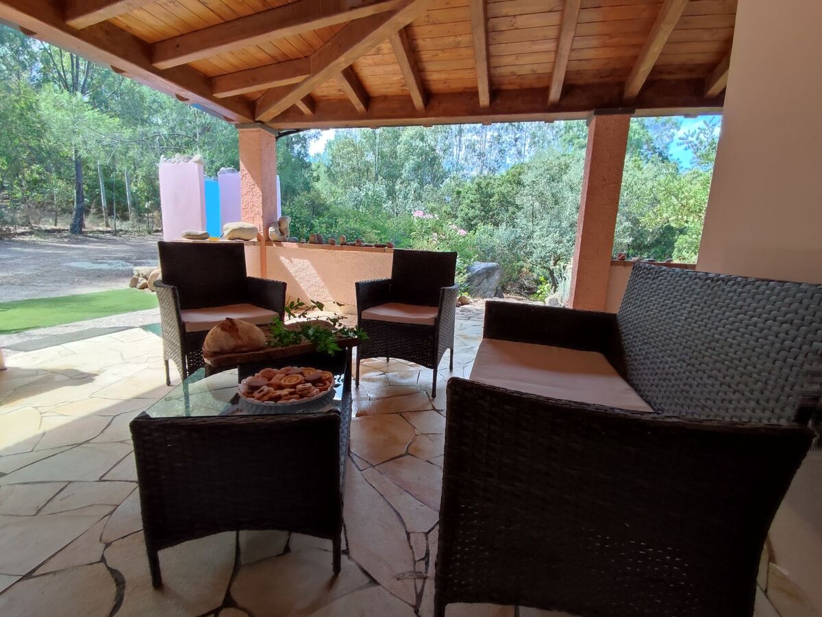 Maison rustique 4 pers. avec jardin à Solanas - Photo 2