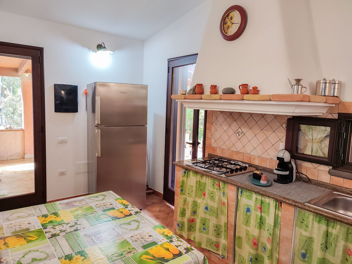 Maison rustique 4 pers. avec jardin à Solanas - Photo 5