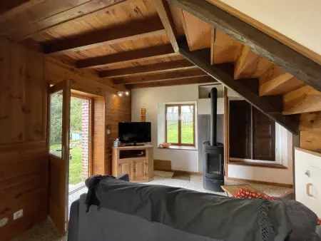 Gîte avec étang privé et 2 hectares à Châtel-Montagne : photo 5