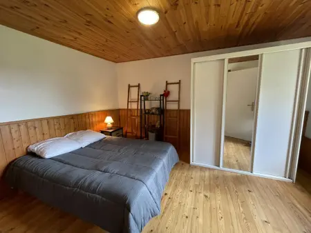 Gîte avec étang privé et 2 hectares à Châtel-Montagne : photo 6
