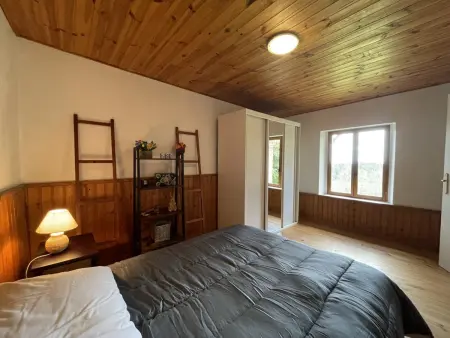 Gîte avec étang privé et 2 hectares à Châtel-Montagne : photo 7