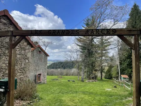Gîte avec étang privé et 2 hectares à Châtel-Montagne : photo 10