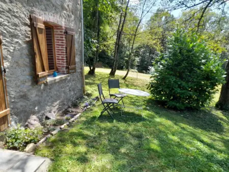 Gîte avec étang privé et 2 hectares à Châtel-Montagne : photo 15