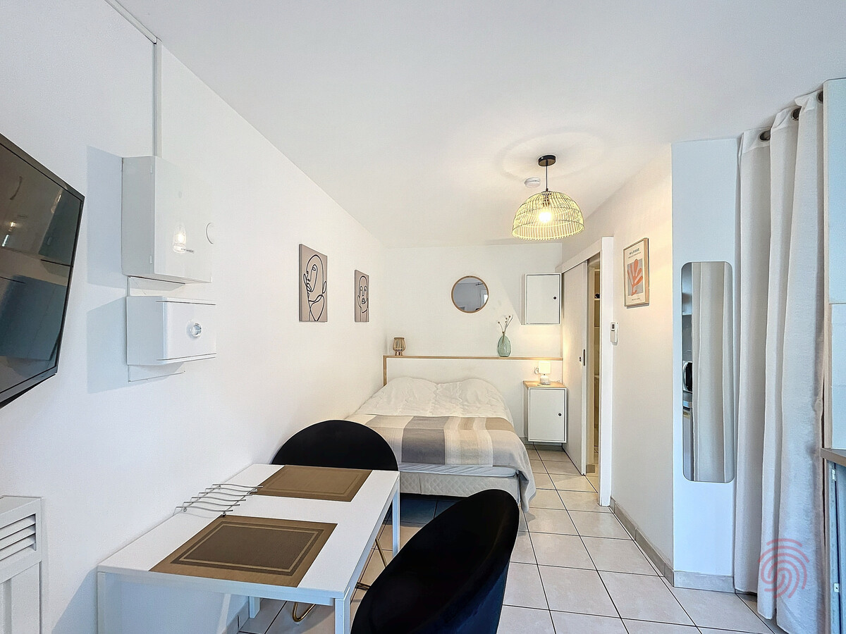 Studio 17 m² terrasse sud, 650 m des thermes - Photo 3