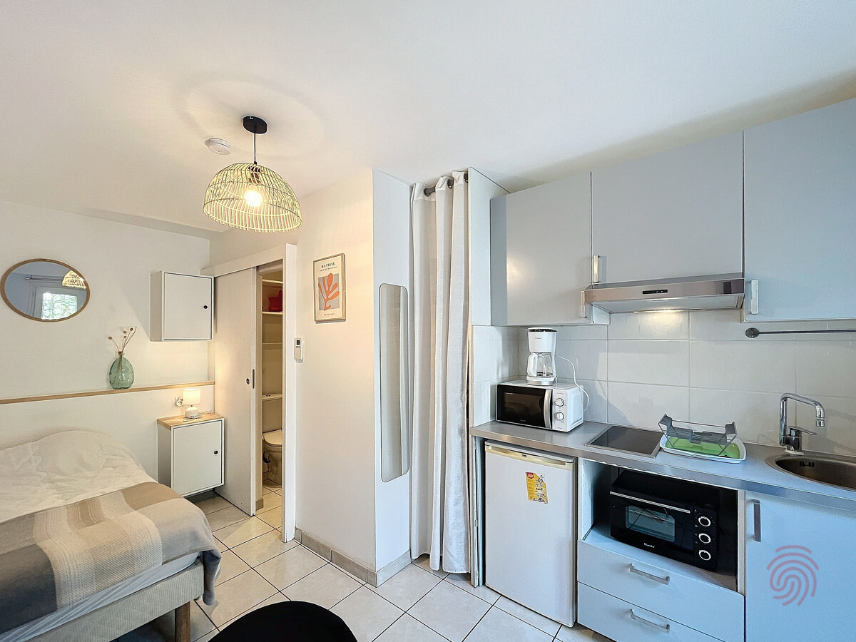 Studio 17 m² terrasse sud, 650 m des thermes - Photo 4