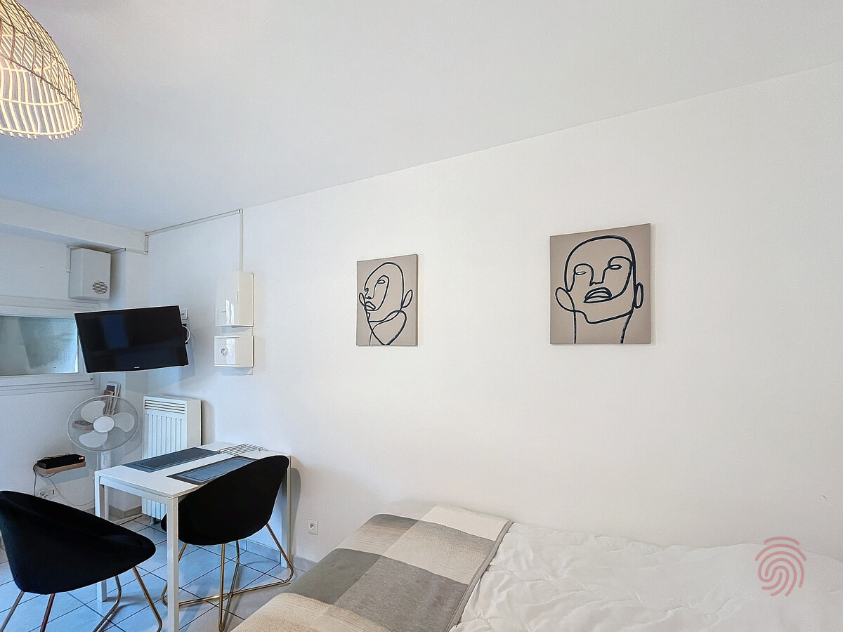 Studio 17 m² terrasse sud, 650 m des thermes - Photo 8
