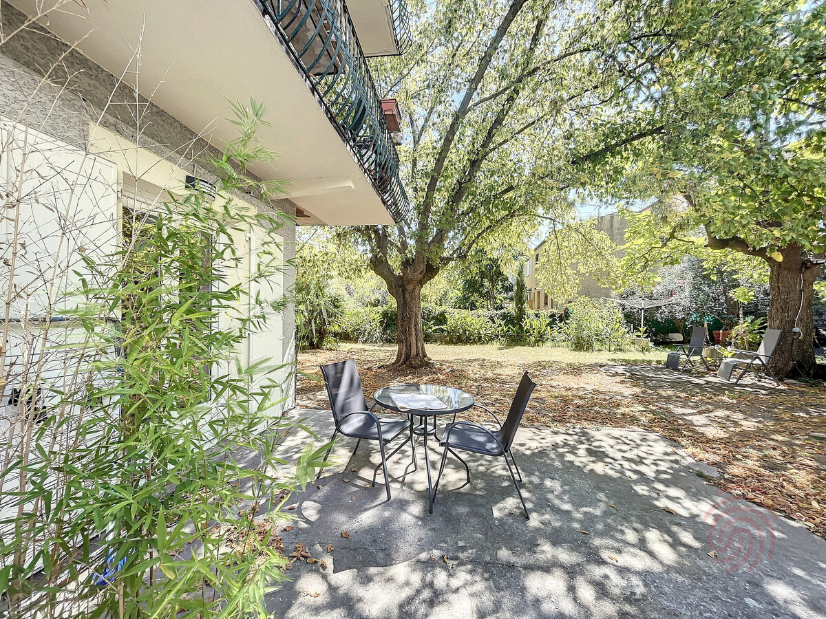 Studio 24 m² terrasse Sud, 650 m thermes - Photo 1