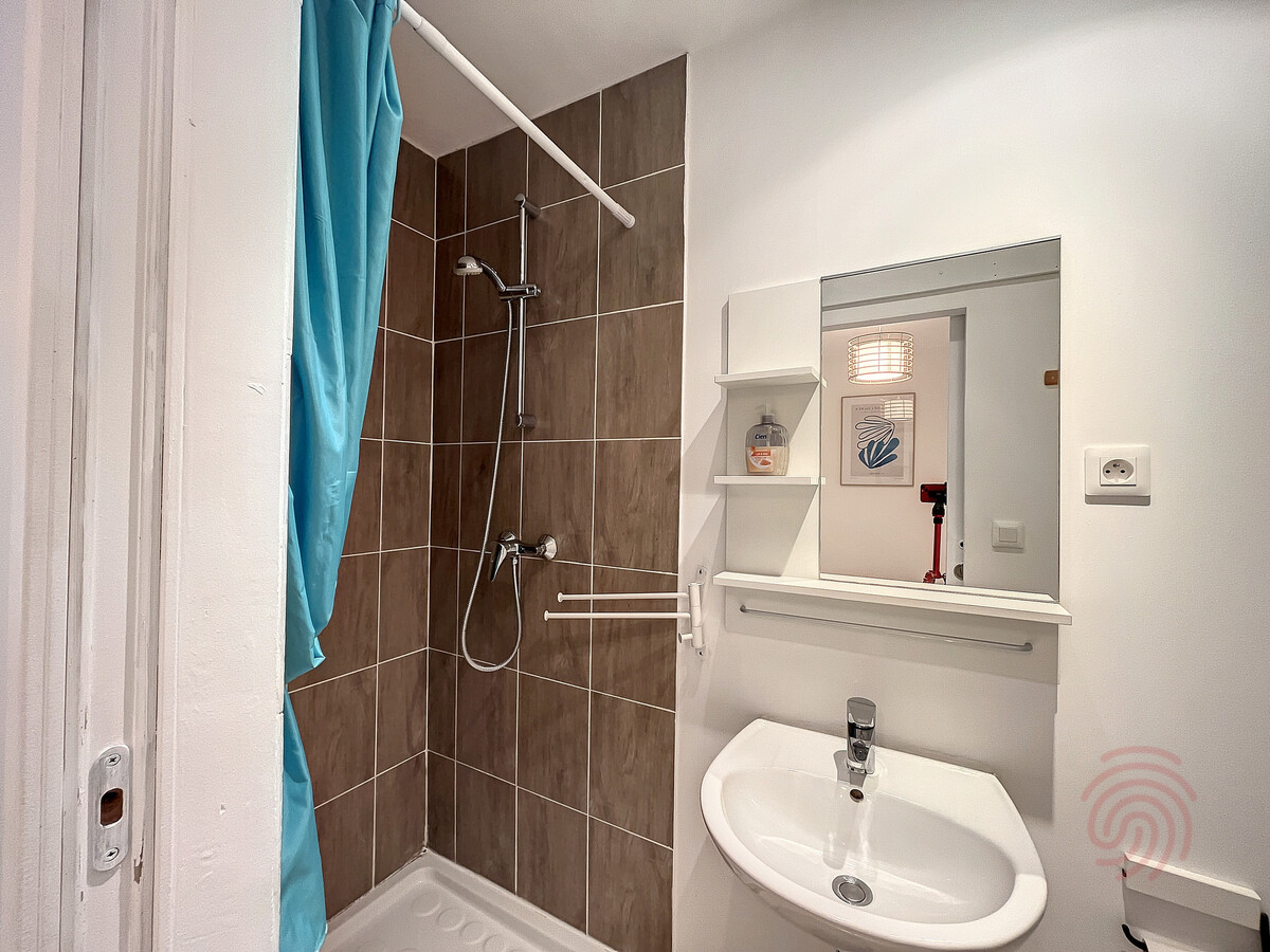 Studio 24 m² terrasse Sud, 650 m thermes - Photo 8