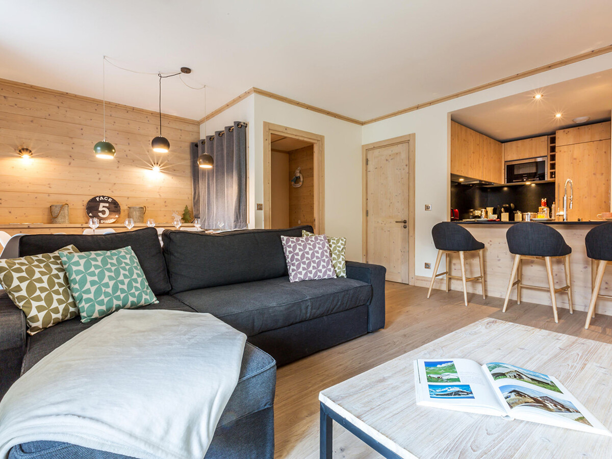 Appartement 6 pers. centre Val-d'Isère, balcon sud & parking - Photo 2