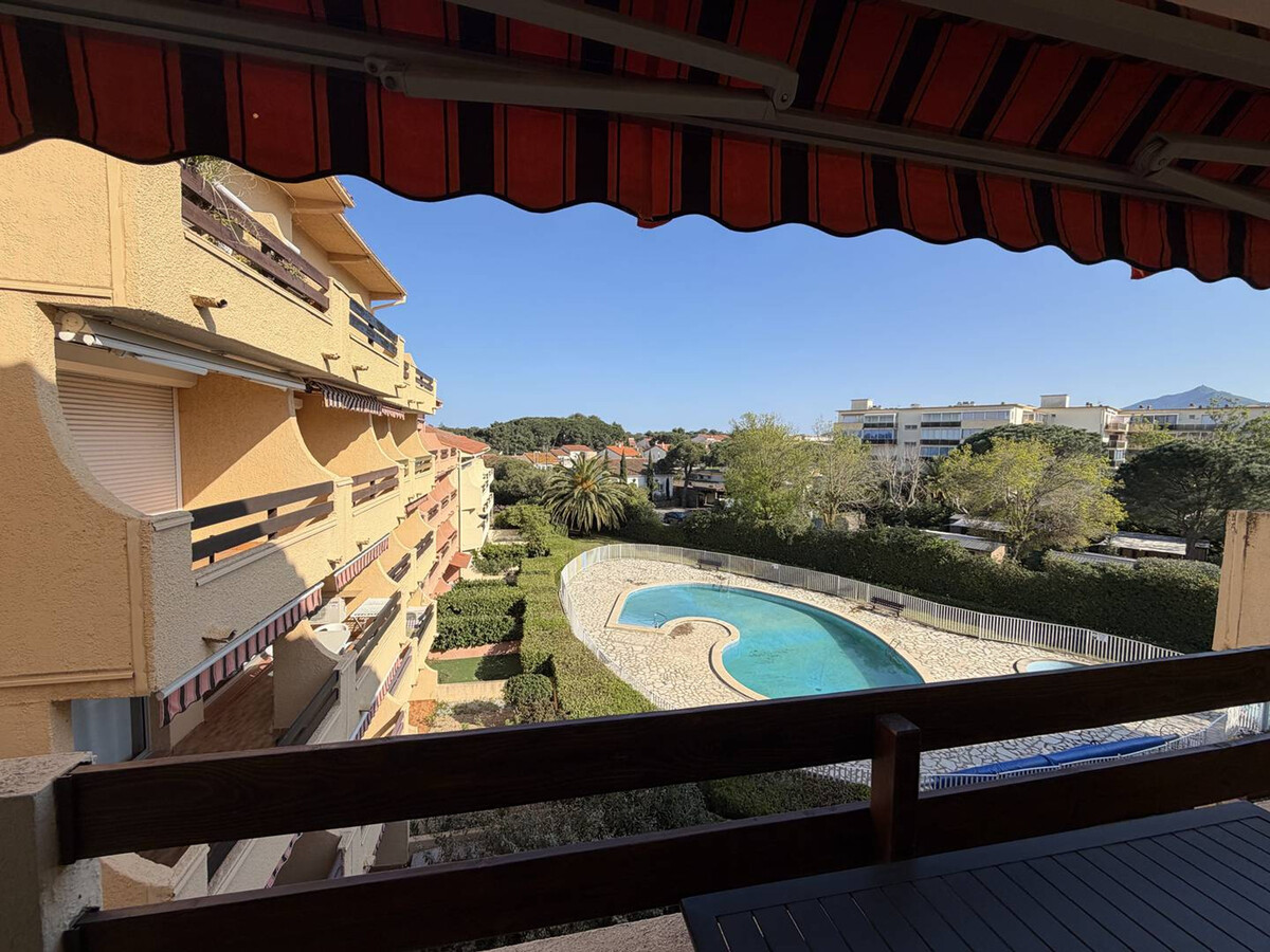 T2 à 300m de la plage avec piscine et parking - Photo 4