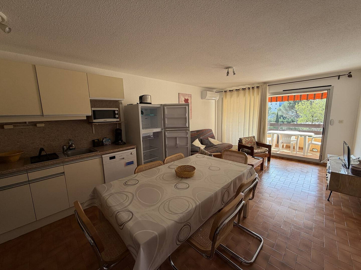 Appartement T3 climatisé 300 m plage, parking privé - Photo 7