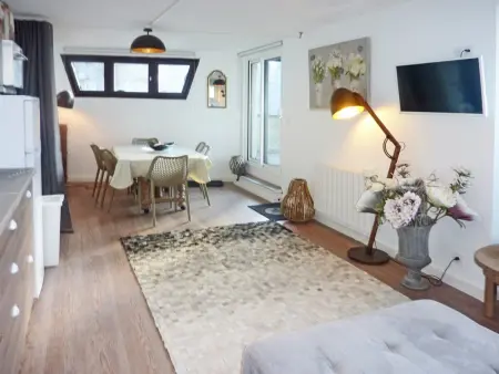 Location appartement à Les Orres, Superbe appart rénové pour 8 pers, skis aux pieds, terrasse Sud/Ouest, proche centre station