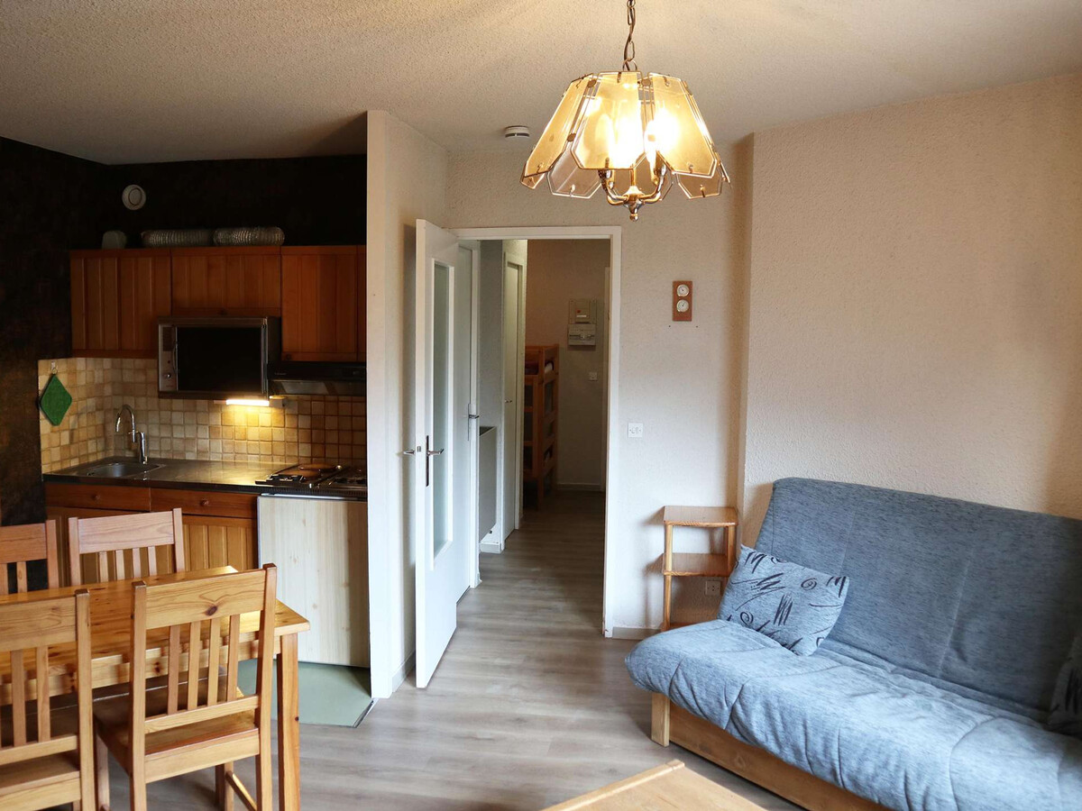 Studio skis aux pieds aux Orres, 4 pers, balcon vue place - Photo 3