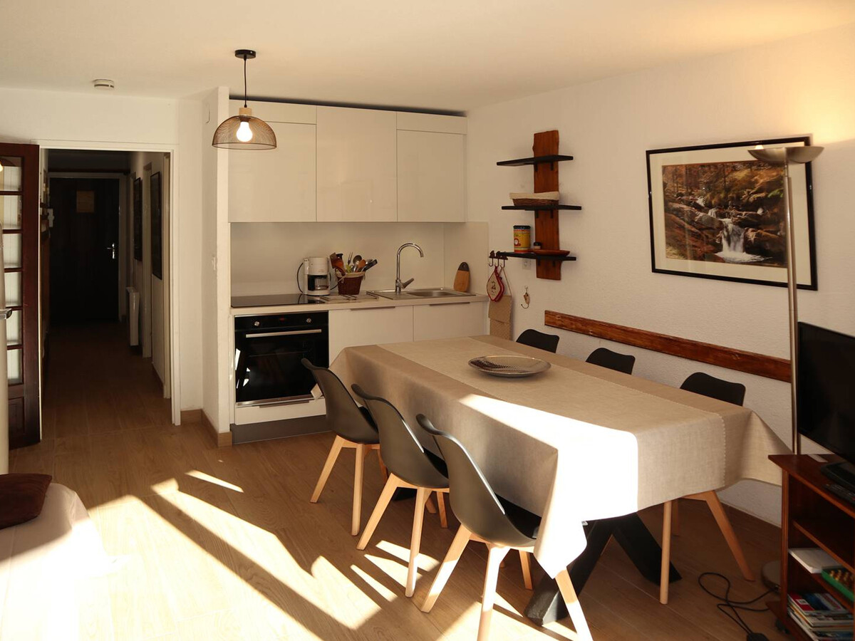 Appartement 6 pers. aux Orres, balcon sud, pieds des pistes - Photo 2