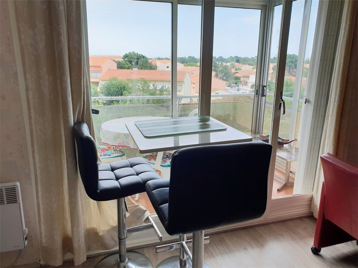 Studio avec loggia et parking à 300m de la mer - Photo 4