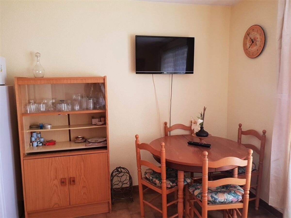 T2 Argelès-sur-Mer : loggia sud, parking privé - Photo 5