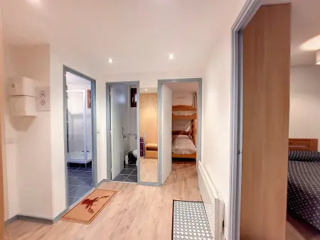 Appt 3 pièces 51m² - Balcon sud-est, parking - 6 pers : photo 4