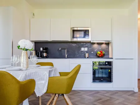 Appartement Nouvelle Vague à 220 m de la mer, Bénerville : photo 11