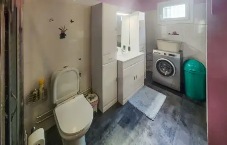 Maison 2 chambres avec piscine privée à Portiragnes : photo 18