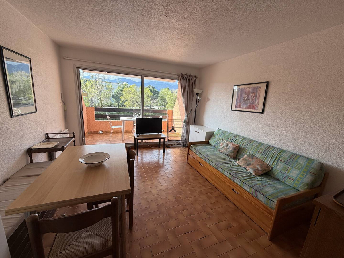 T2 lumineux Argelès-sur-Mer, loggia sud, piscine et parking - Photo 6