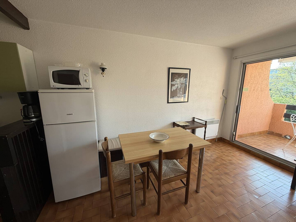 T2 lumineux Argelès-sur-Mer, loggia sud, piscine et parking - Photo 7