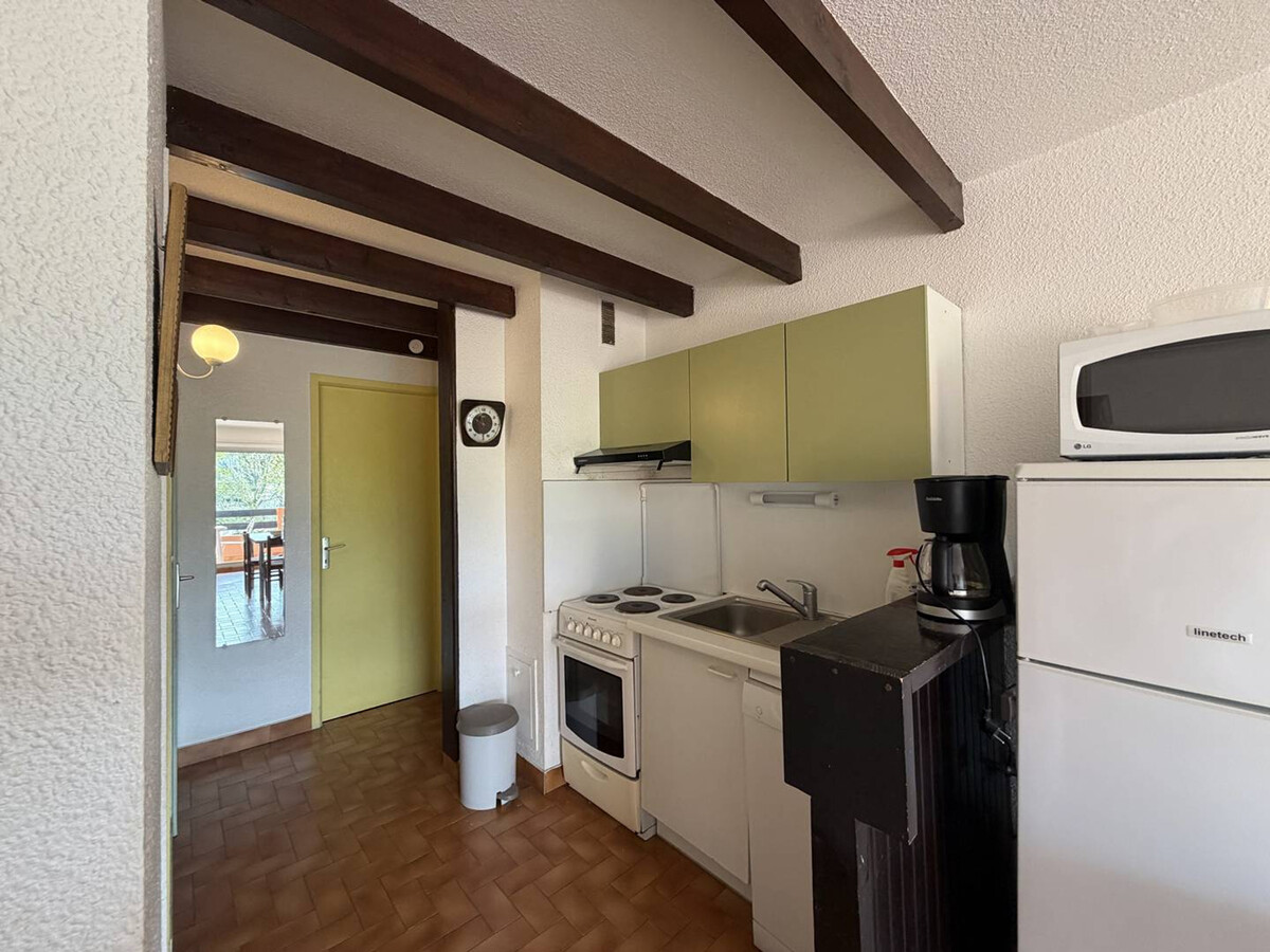 T2 lumineux Argelès-sur-Mer, loggia sud, piscine et parking - Photo 9