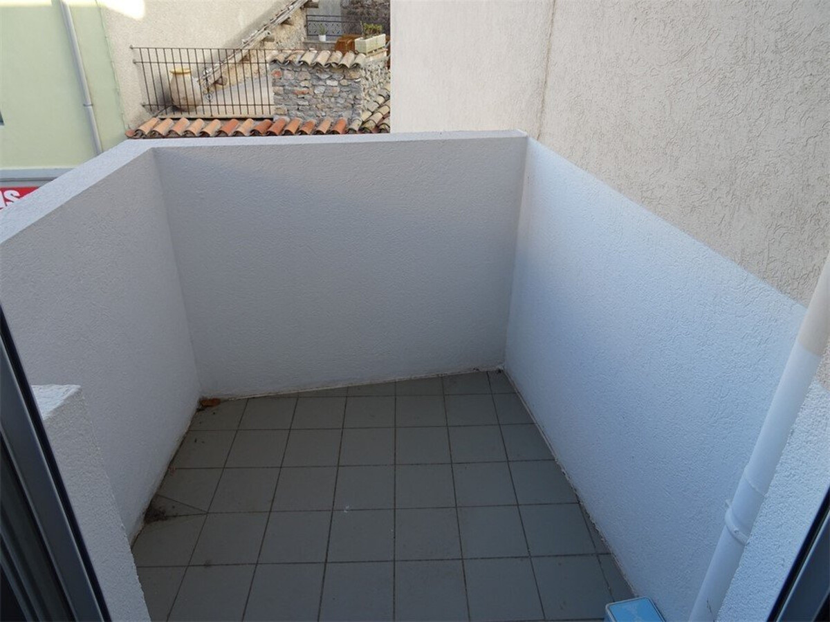 T2 rénové 2 balcons, climatisation, centre-ville Balaruc - Photo 18