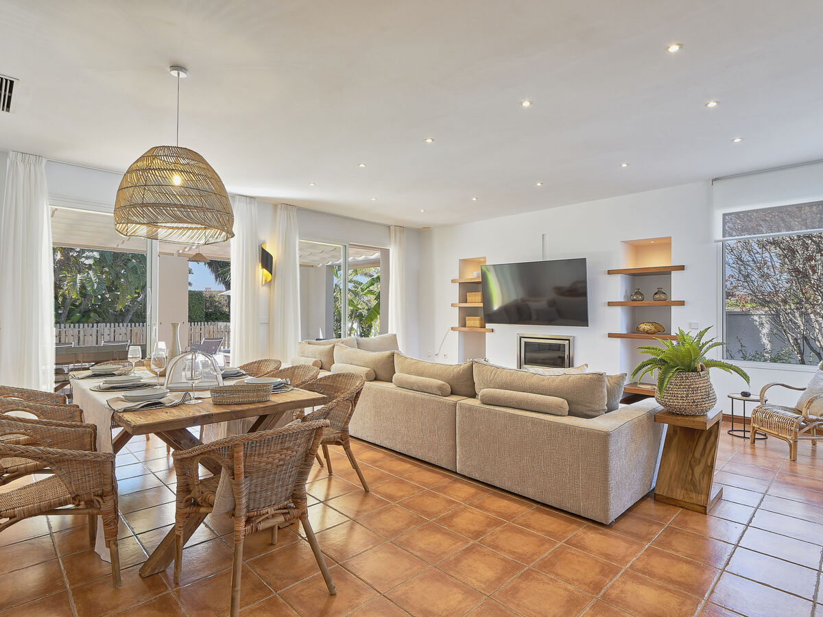 Villa Marina Estepona : 6 chambres, piscine, 750 m mer - Photo 3