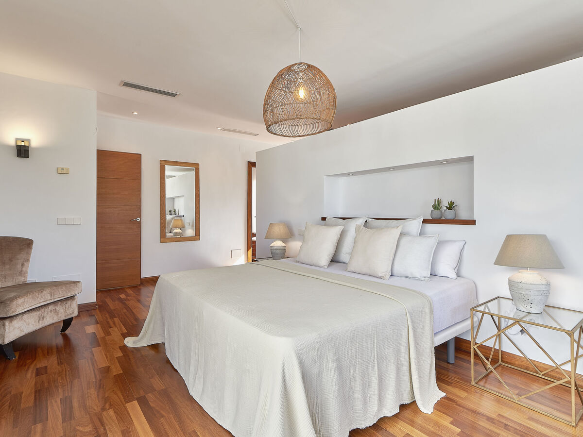 Villa Marina Estepona : 6 chambres, piscine, 750 m mer - Photo 15