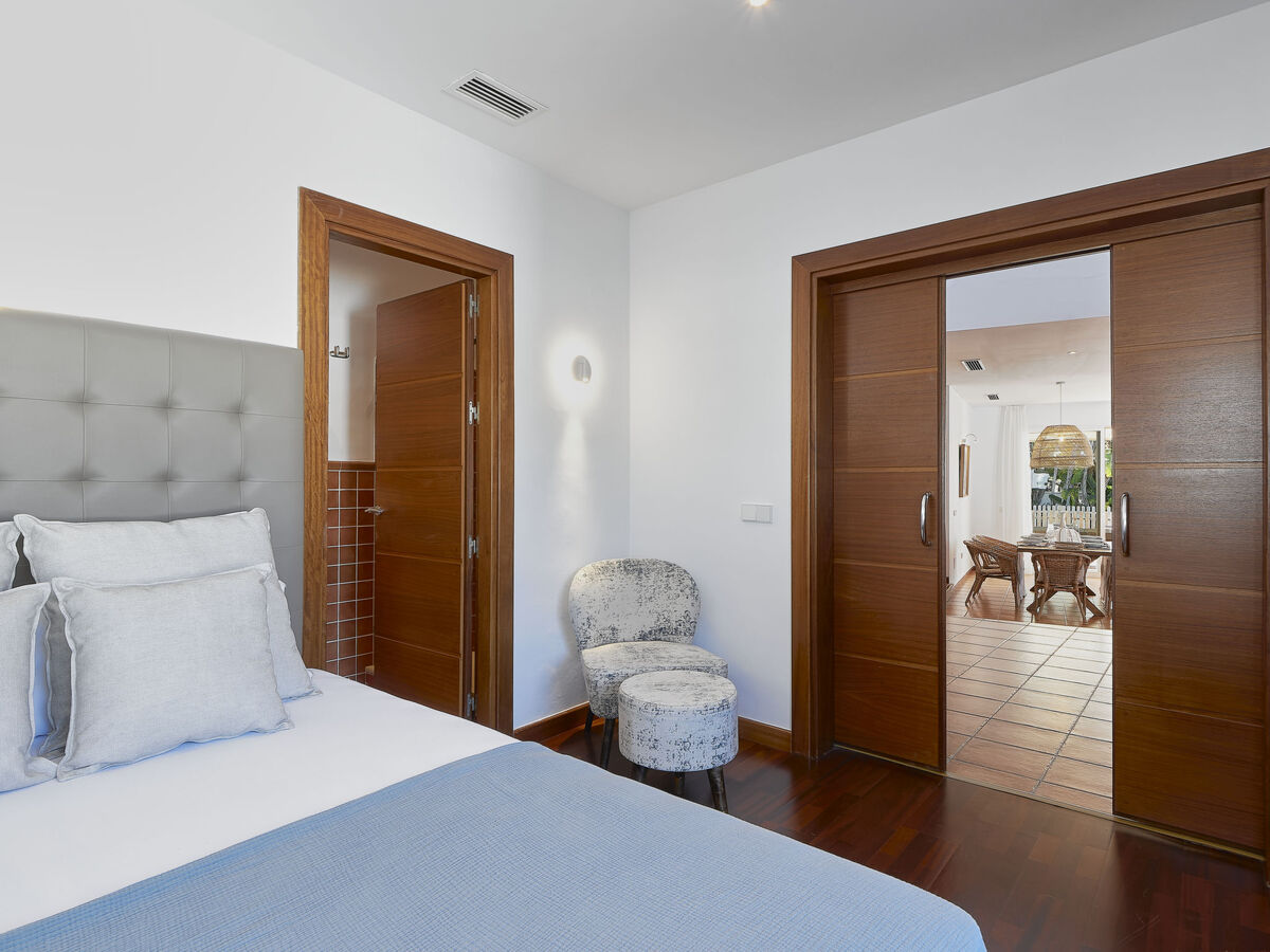 Villa Marina Estepona : 6 chambres, piscine, 750 m mer - Photo 19