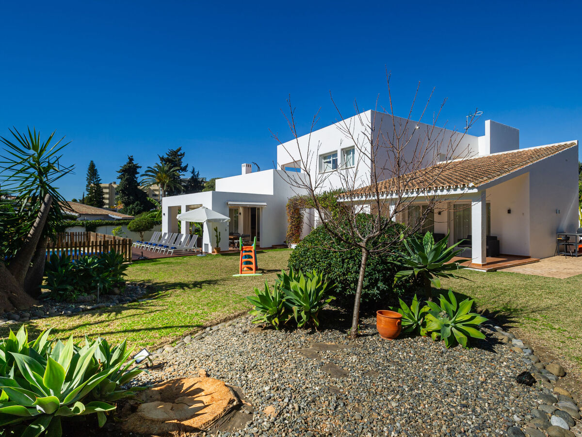 Villa Marina Estepona : 6 chambres, piscine, 750 m mer - Photo 40