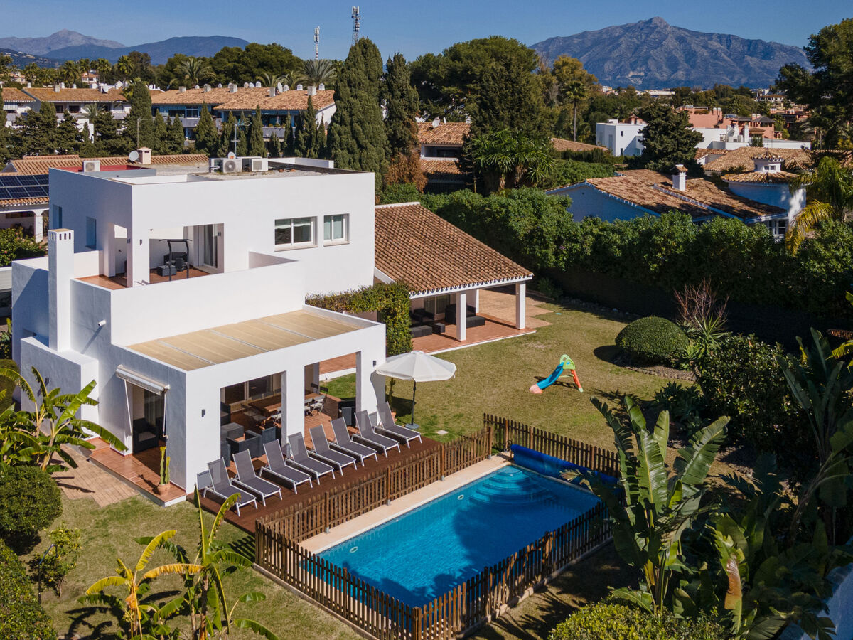 Villa Marina Estepona : 6 chambres, piscine, 750 m mer - Photo 41