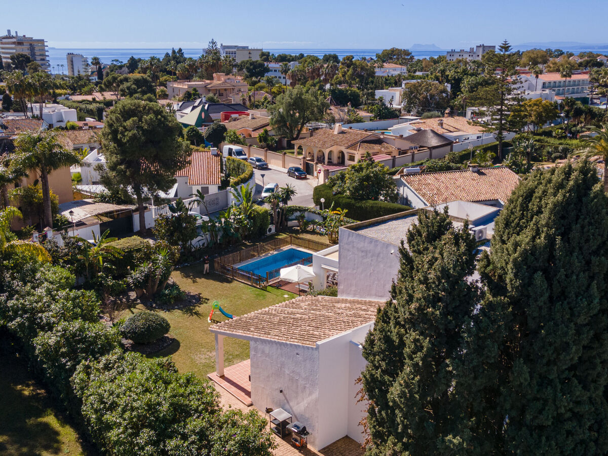 Villa Marina Estepona : 6 chambres, piscine, 750 m mer - Photo 46