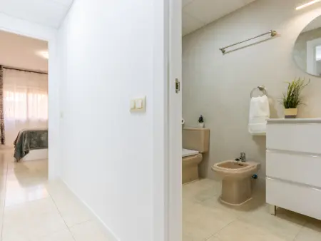 Dumitru – Appartement 2 ch. à 300 m de la plage : photo 18