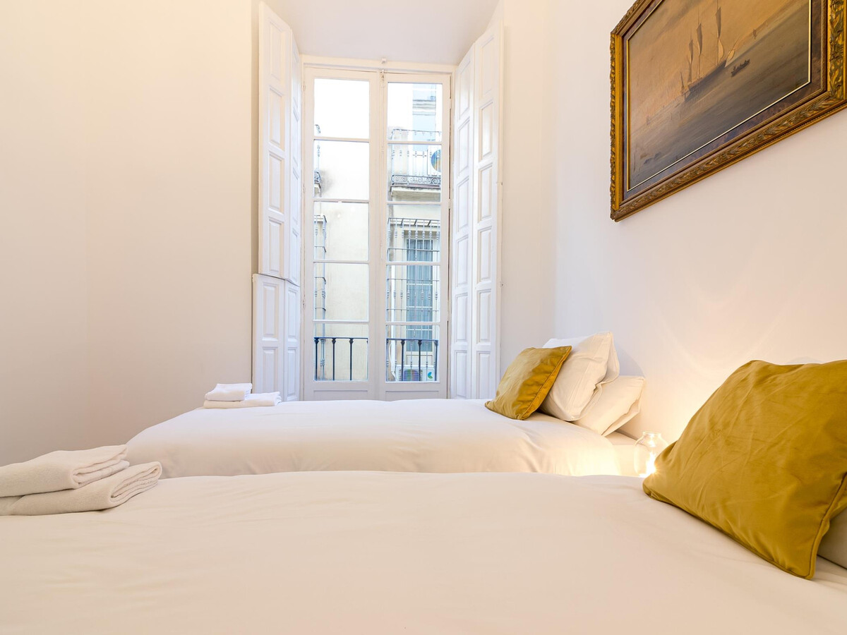 Appart 4 chambres centre Málaga, vue château mauresque - Photo 23