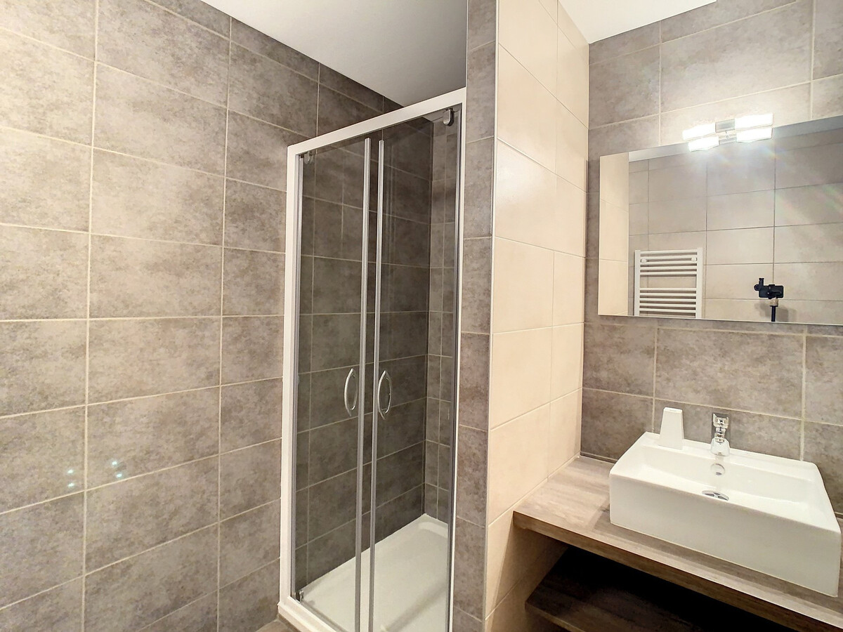 Appartement spacieux, 8 pers., près des pistes, parking - Photo 9